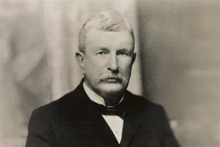 Benjamin Holt Benjamin Holt