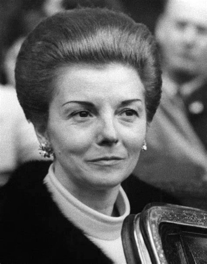 Isabel Martínez De Perón Biography