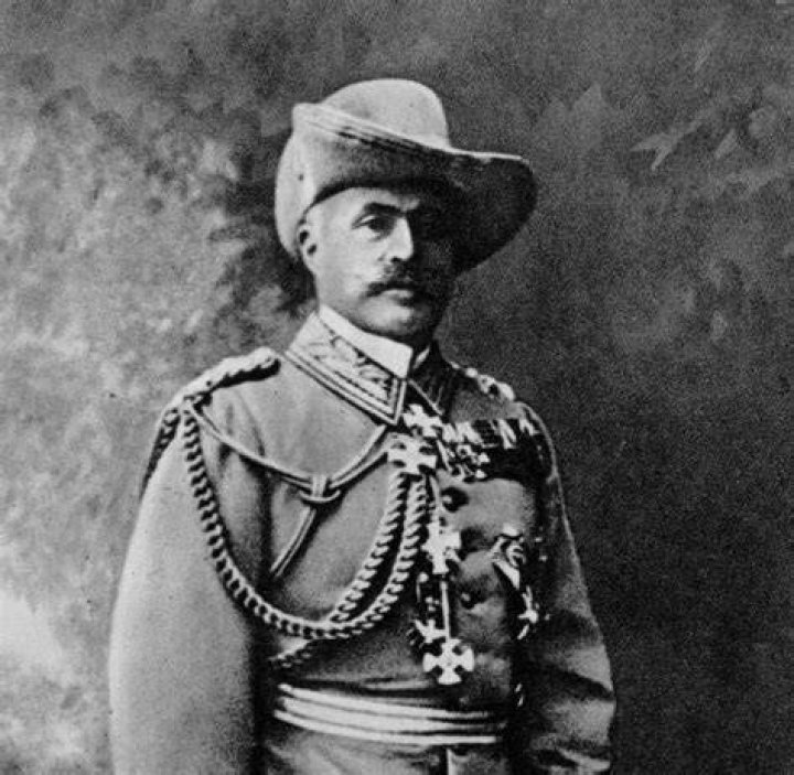 Lothar von Trotha Lothar von Trotha