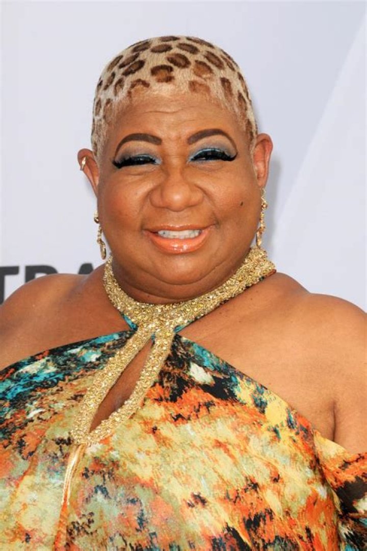 Luenell Luenell