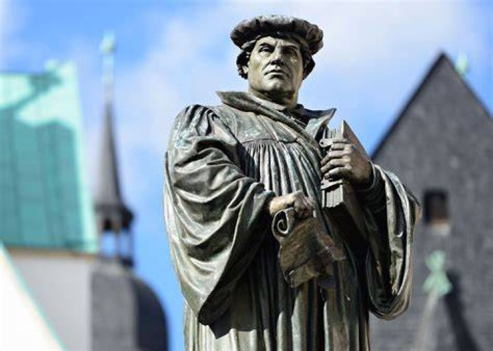 Martin Luther Biography